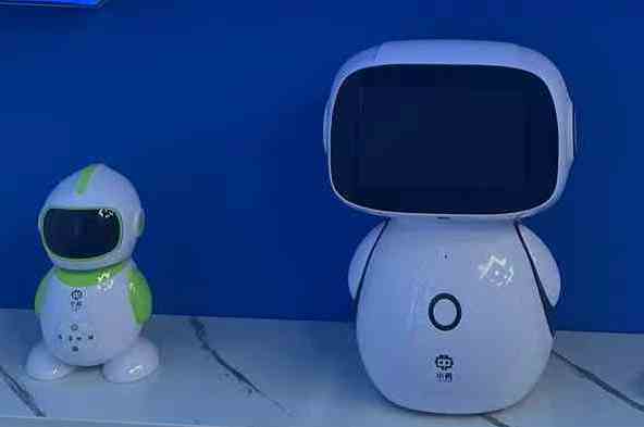 YYD educational robot